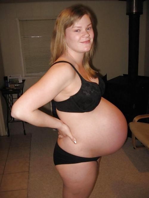 Porn Pics sexy pregnant girls (showing belly)