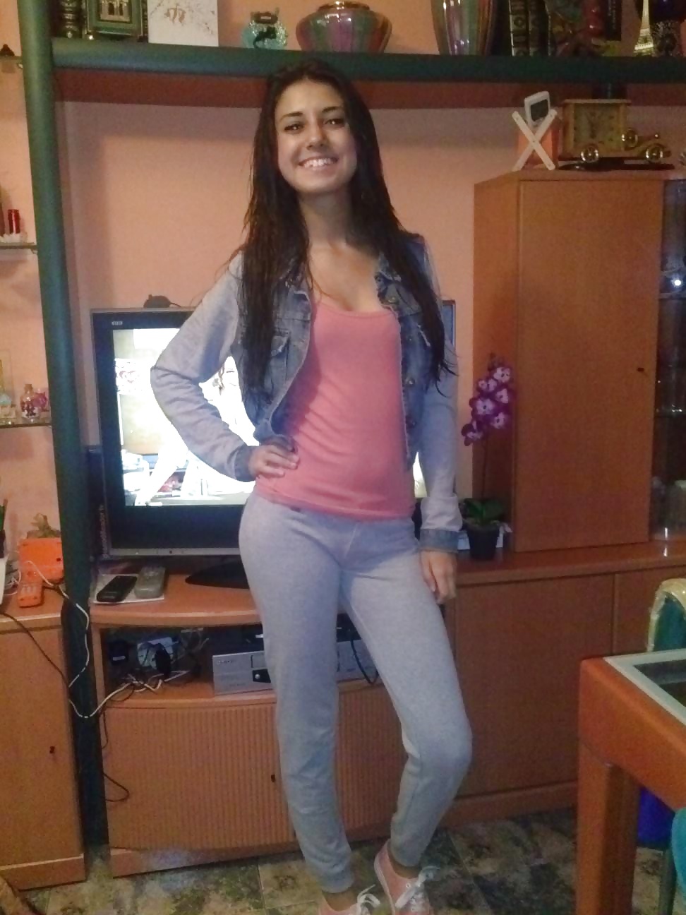 Porn Pics babes!! men will degrade you with comments.