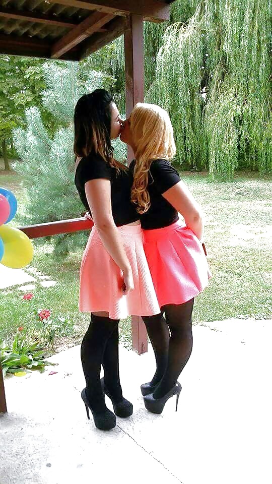 Porn Pics Extra Polish amateur legs in high heels #4