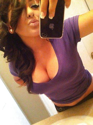 Porn Pics Teen Facebook Selfshots - Real Amatuers