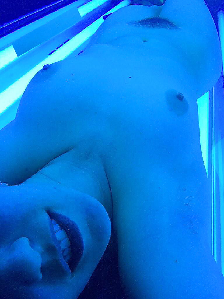 Porn Pics HAIRY PUSSY SELFIE 2