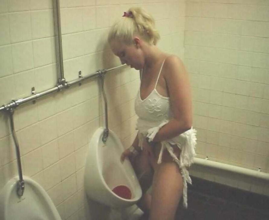 Women Pissing In Mens Urinal 68 Pics Xhamster 