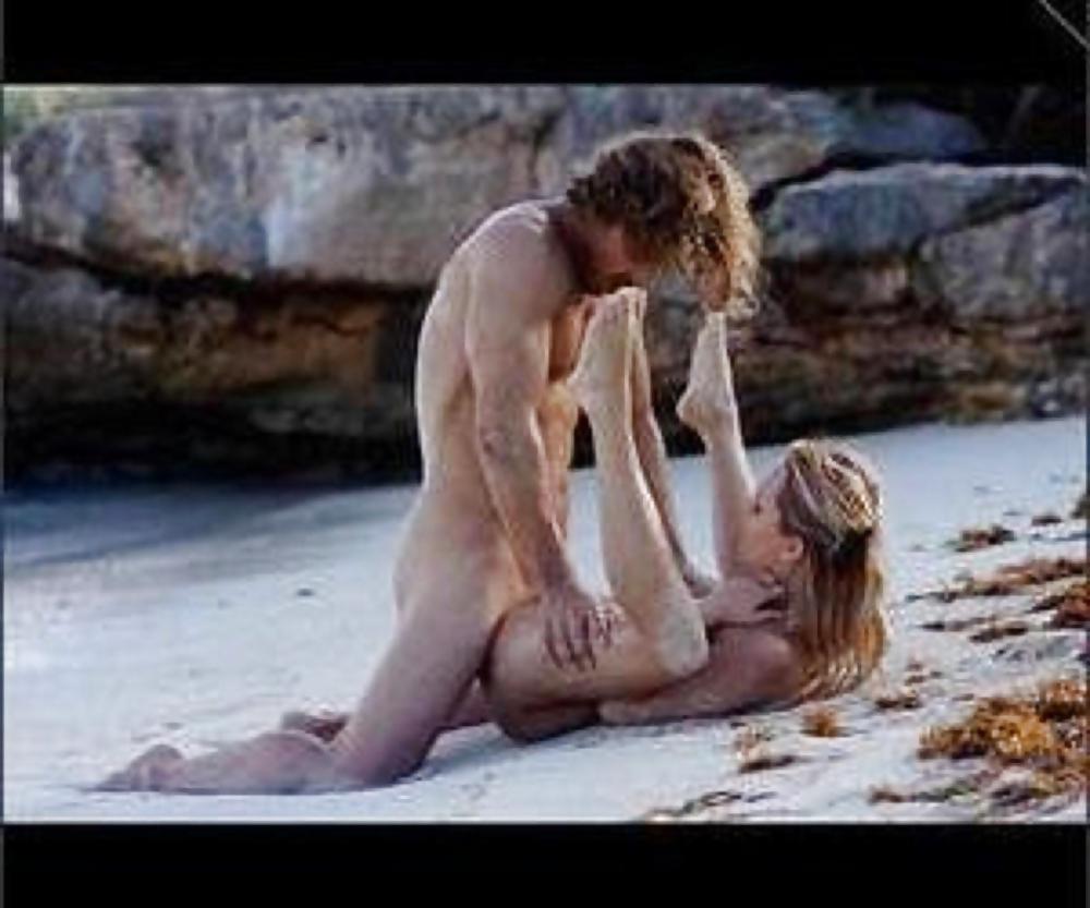 Porn Pics HOT SEXX on the BEACH