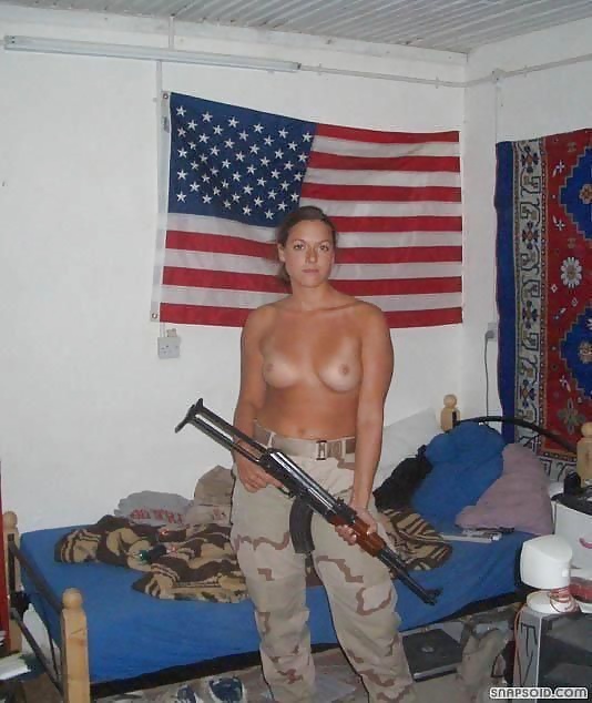 Porn Pics Sexy women of the military