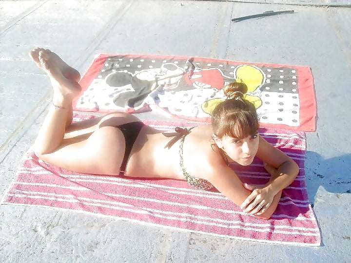 Porn Pics Random chicks 28