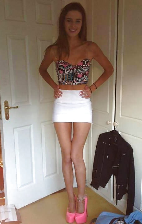 Porn Pics Sluts wearing ankle bracelets 3