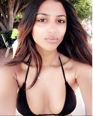 Indian Teen In Bikini