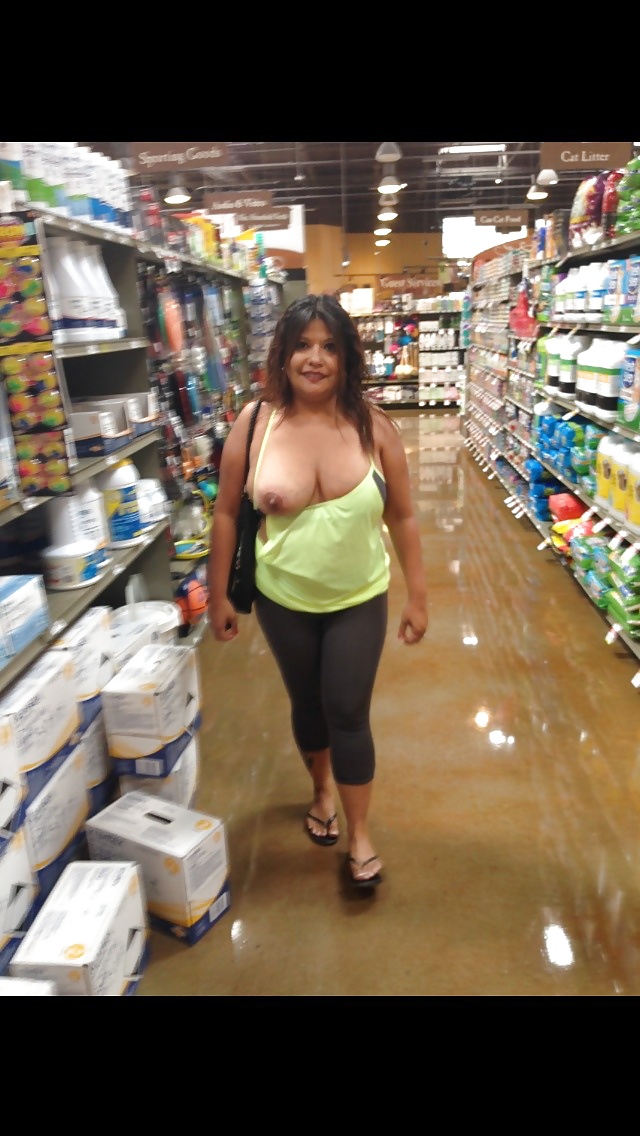 Porn Pics Nude Girls of Walmart