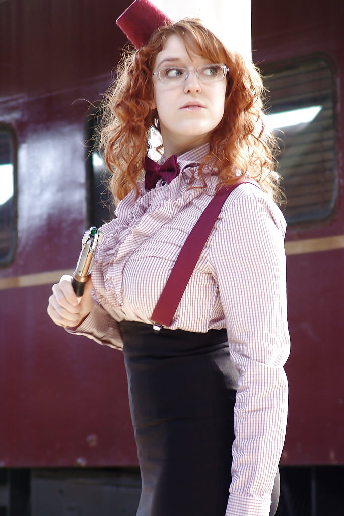 Porn Pics Webtastic Special: The Reds Vol.61