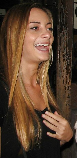 Porn Pics A spoiled rich bitch Sarah Duzzi (facebook) Costa Rica