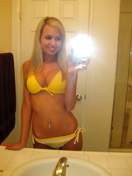 Porn Pics Hot Amateur Blond Teen