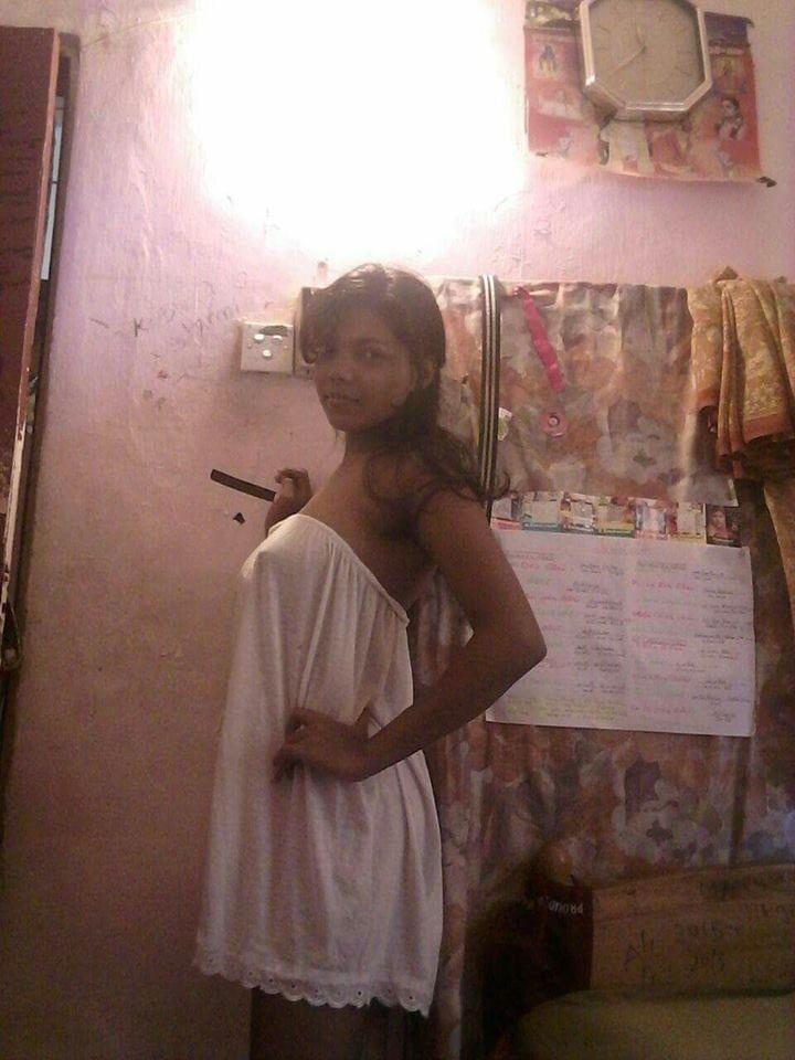 Porn Pics amateur indian girl nude selfie
