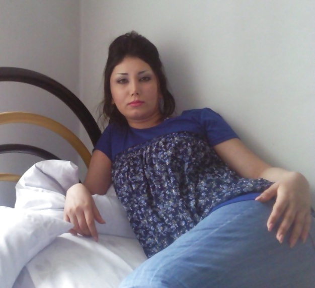 Porn Pics Arab hotties 2