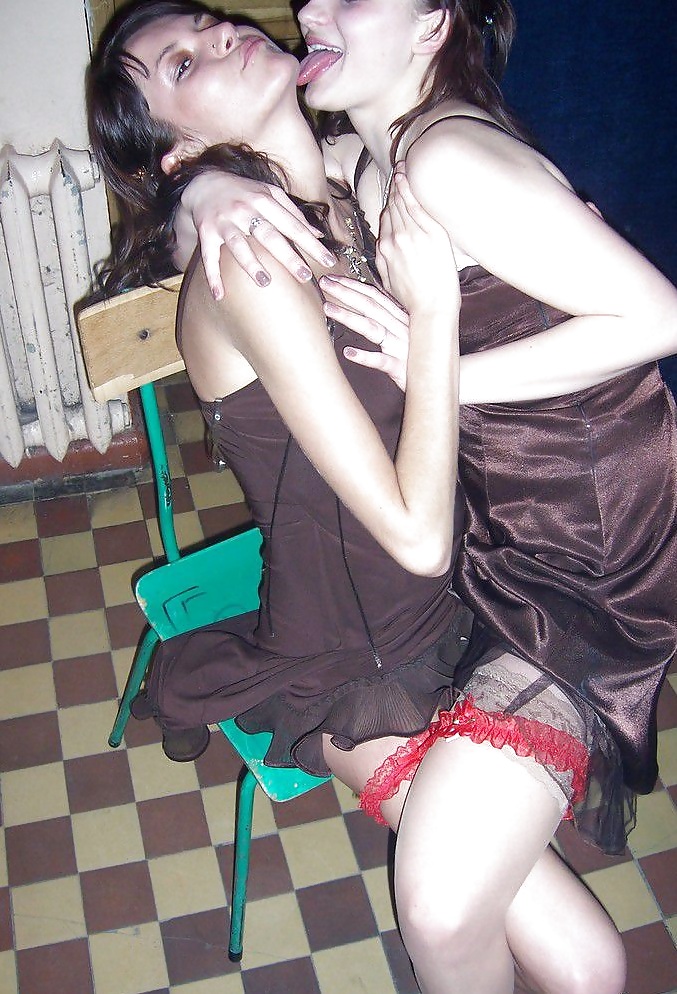 Porn Pics Satin Silk Girls