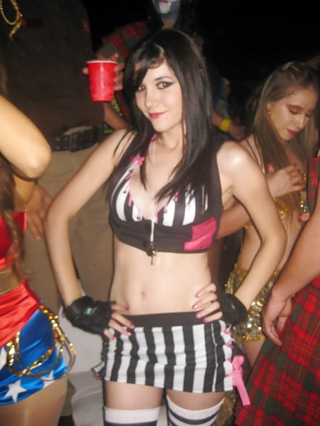 Porn Pics Putas Mexicanas en Halloween