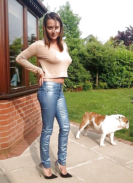 Porn Pics Shiny leggings