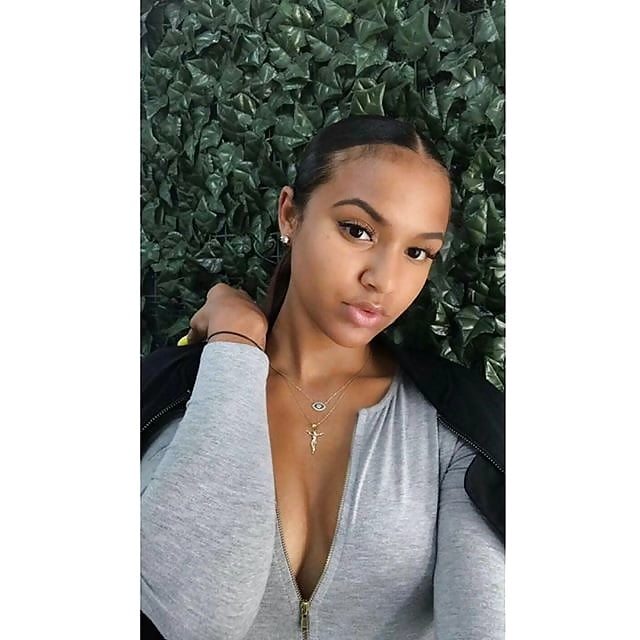 Porn Pics Black beauty 37