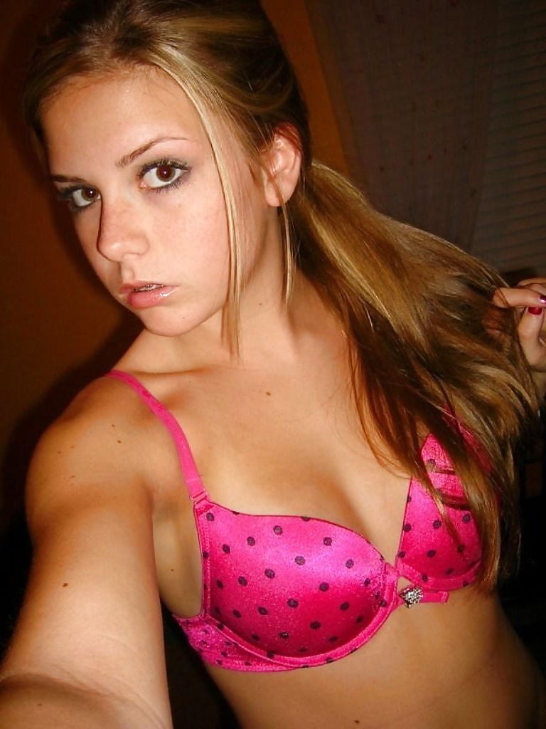 Porn Pics Sweet Bras