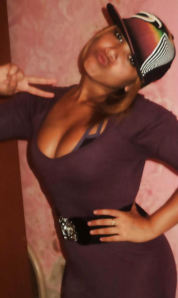 Porn Pics FACEBOOK SUELLEN FONTINELLY