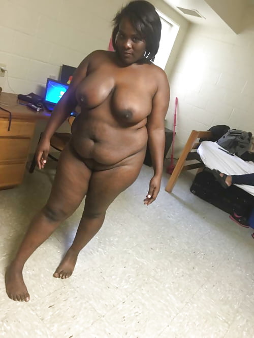 500px x 667px - See and Save As black bbw nude and barefoot porn pict - 4crot.com