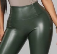 Leather cameltoe 20 - 25 Photos 