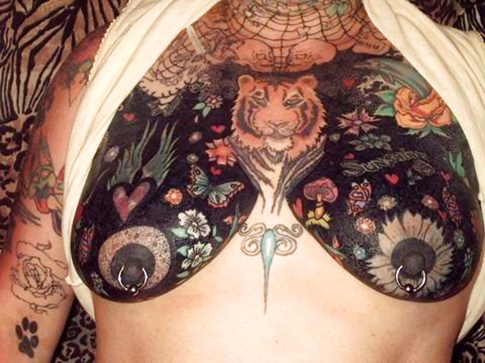 Porn Pics Tattooed woman