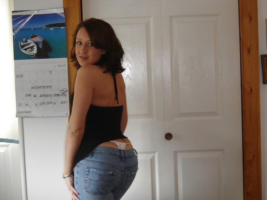Porn Pics Sluts wearing jeans (part 2)