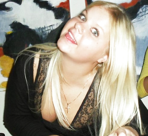 Porn Pics Danish teens-49-dildo-party