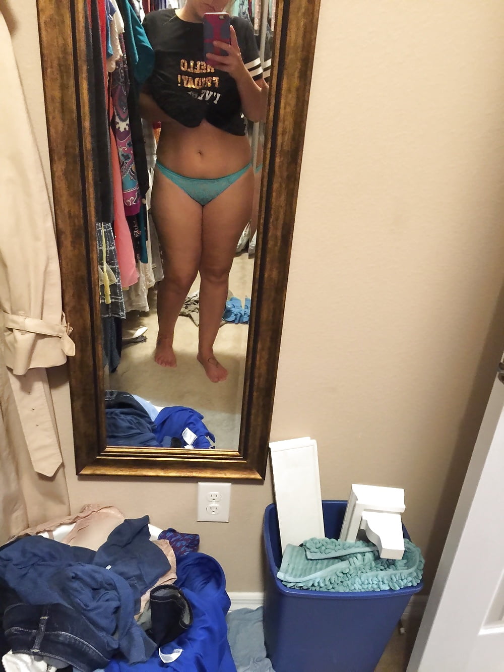 Porn Pics Amateur Sluts Exposed 11