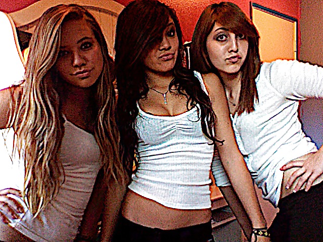 Porn Pics Best Friend Ali and her friends