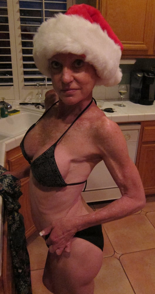 17. California mature skinny wife poses for web - 217 Photos 