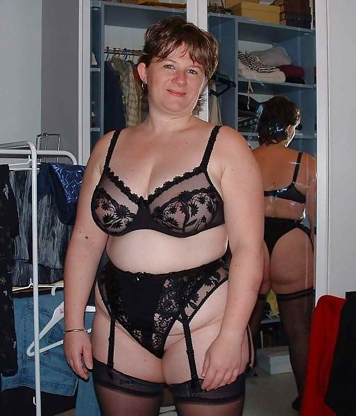 Porn Pics Busty women 153 (Milf in lingerie)