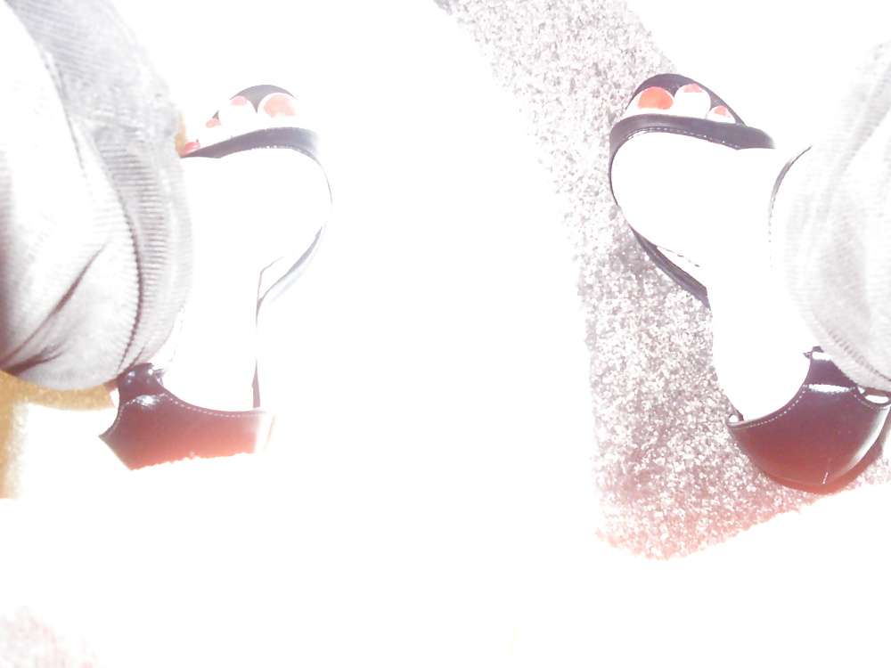 Porn Pics Chantale Sexy Feet in Heels