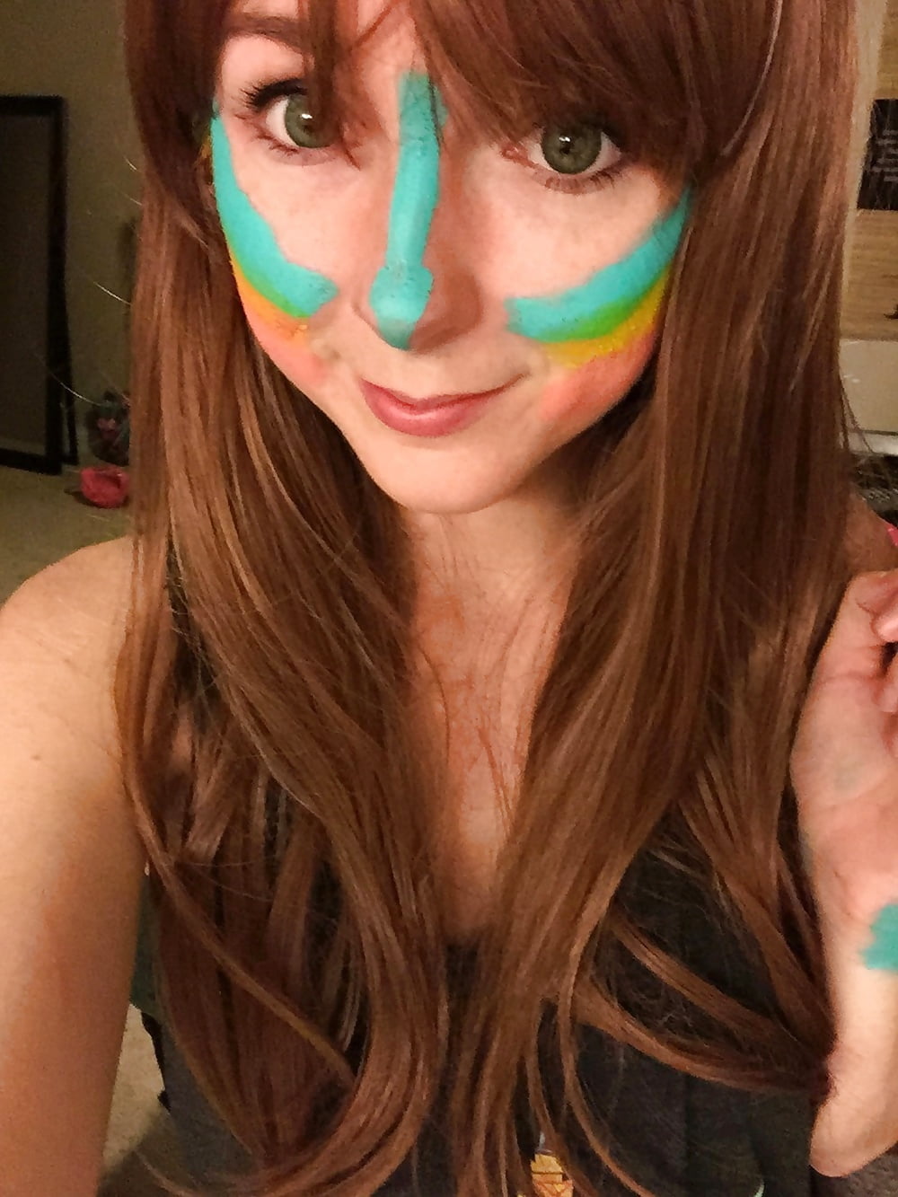 Porn Pics Painted Face Teen Whore