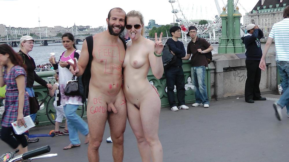 Porn Pics Naked couple 51.
