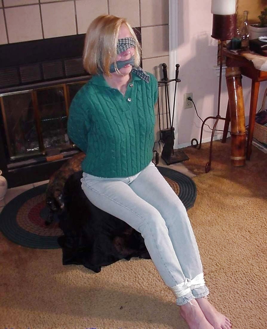 Porn Pics Bondage  2016