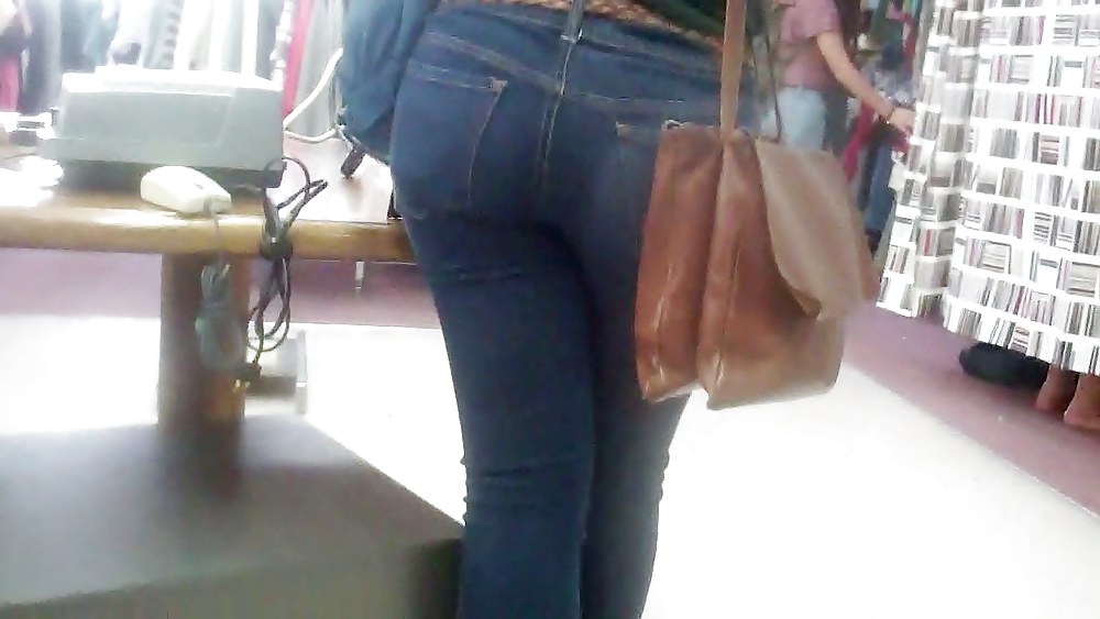 Porn Pics Tuesday morning butts & ass in jeans on parade