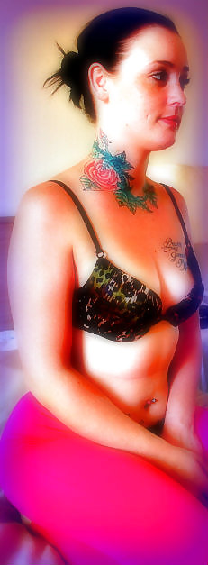 Porn Pics K8tie's Seductive Ass