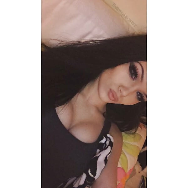 Porn Pics What would you do to this teen chav?