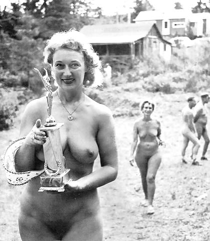 Porn Pics Vintage nudist 5.