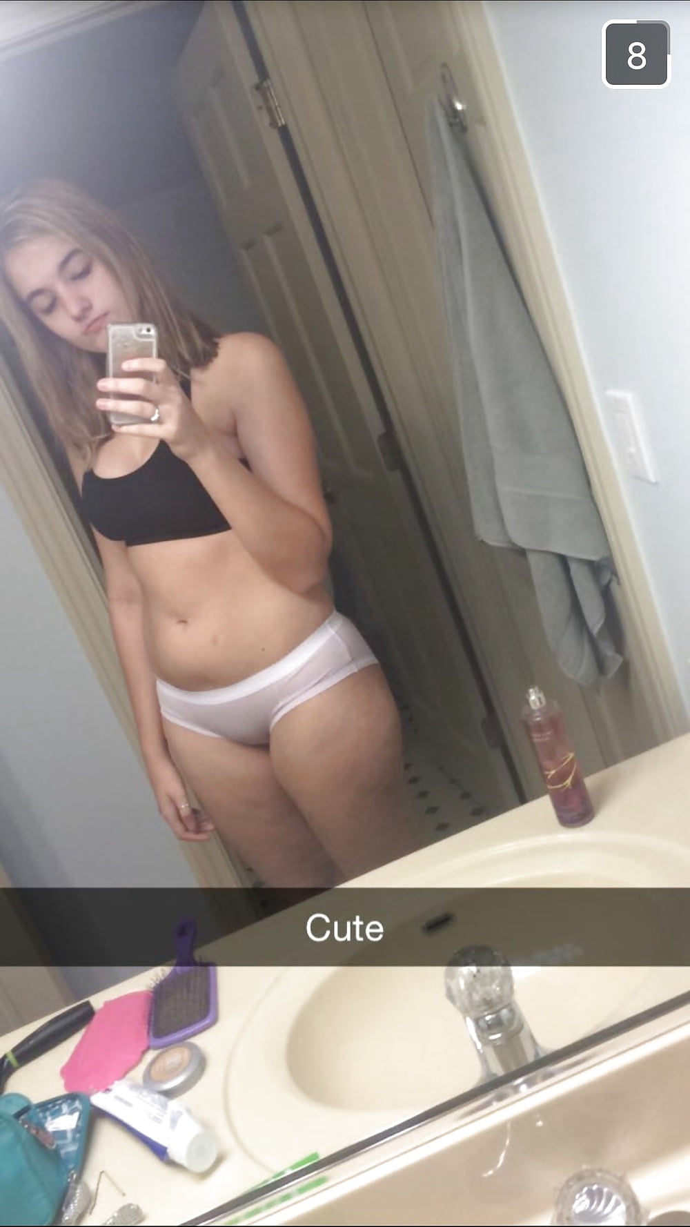 Porn Pics SnapChat with a friend 1