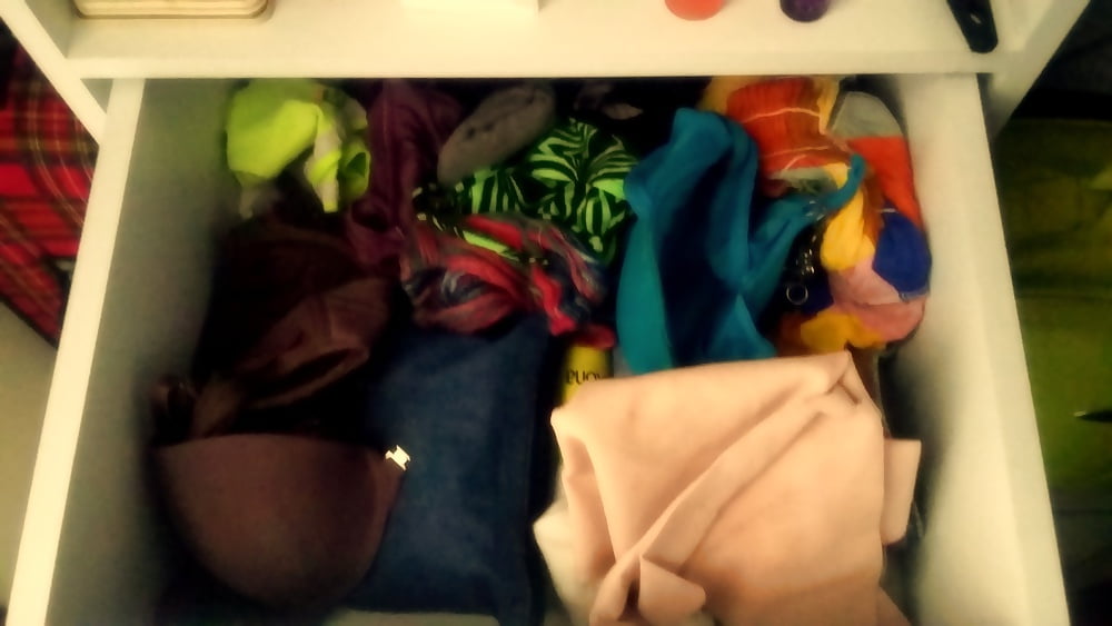 Porn Pics Tangas de mi amiga Mariana de visita