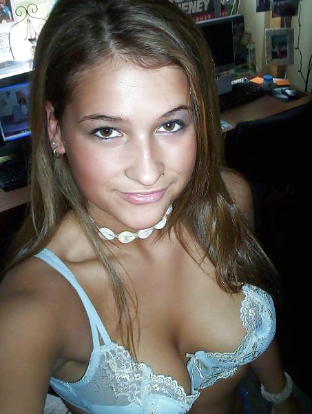 Porn Pics Amateur Teen Girls