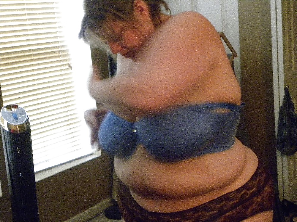 Porn Pics SmutDates.com Username 'DallasMomAli'