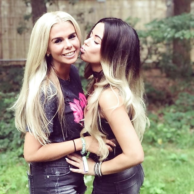 Porn Pics Dutch instagram slut Amber