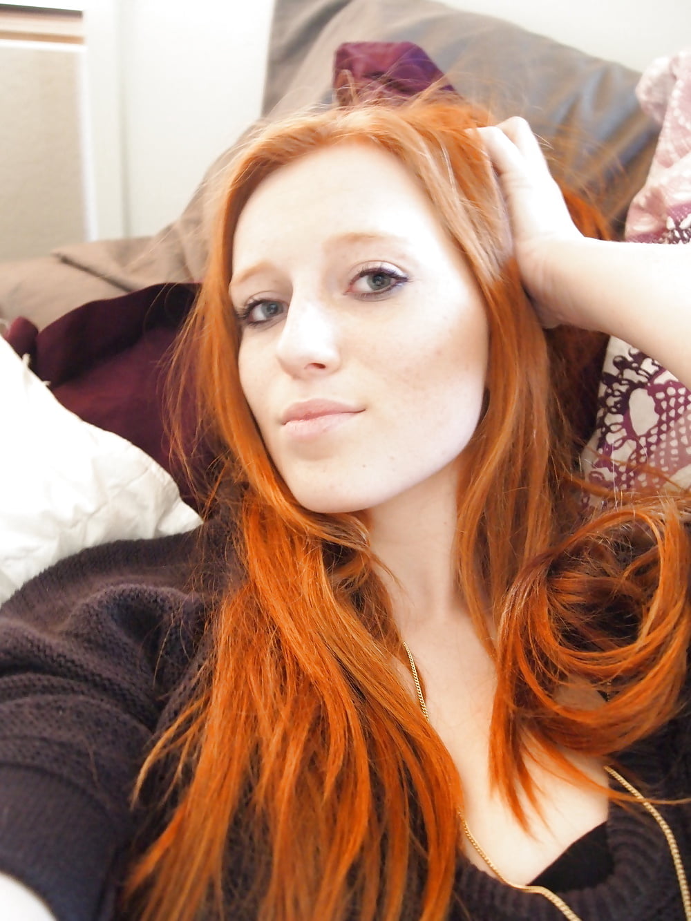 Porn Pics Sexy Redhead