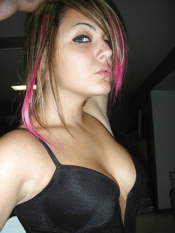 Porn Pics young emo blonde