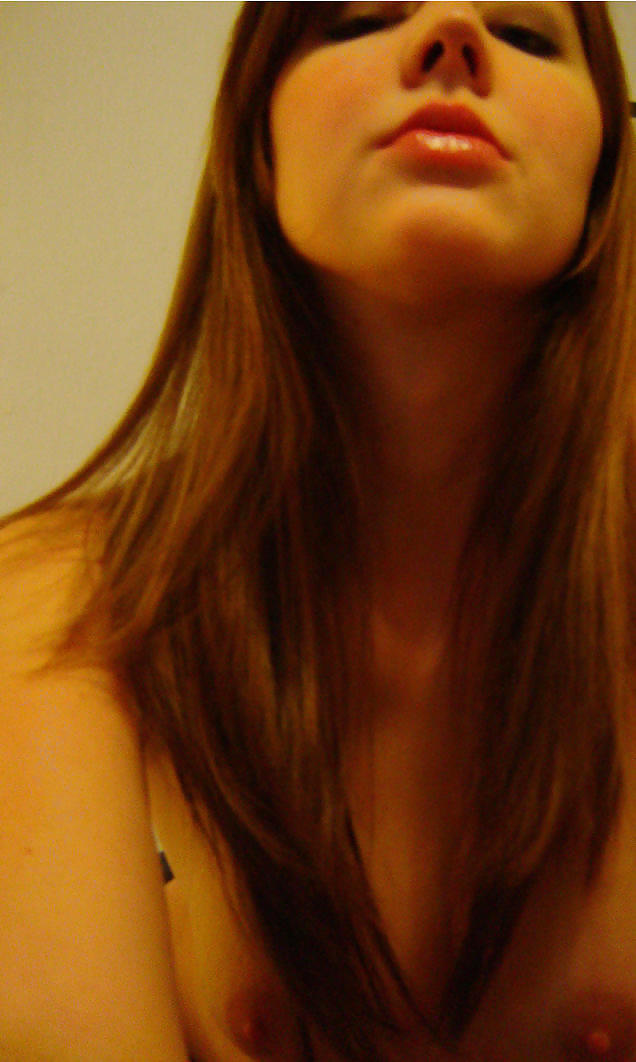 Porn Pics Amateur Redhead Kate Likes Take Sexy Nudes