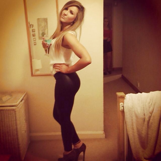 Porn Pics Filthy British slags! part 13