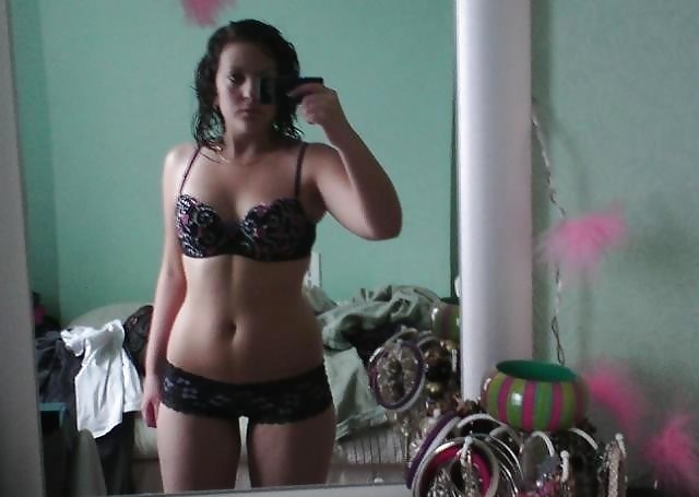 Porn Pics selfshot british teen girl sexy bexxi